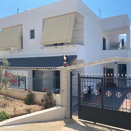 Vila Avni Likometi Ksamil Esterno foto