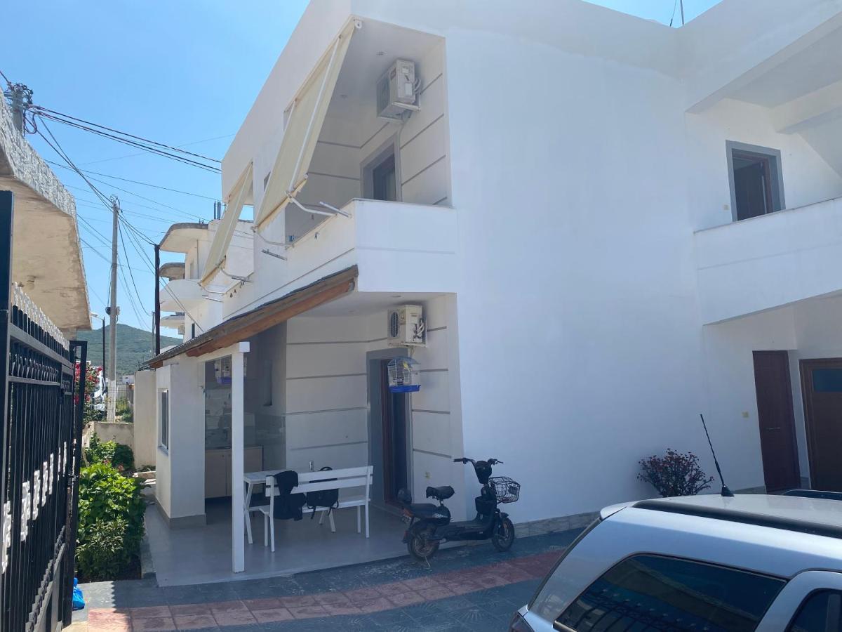Vila Avni Likometi Ksamil Esterno foto