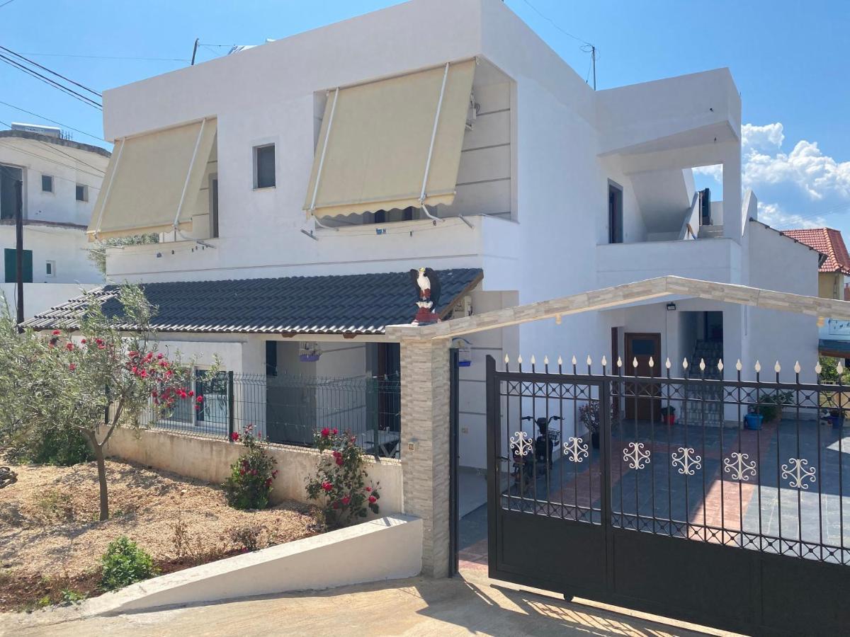 Vila Avni Likometi Ksamil Esterno foto