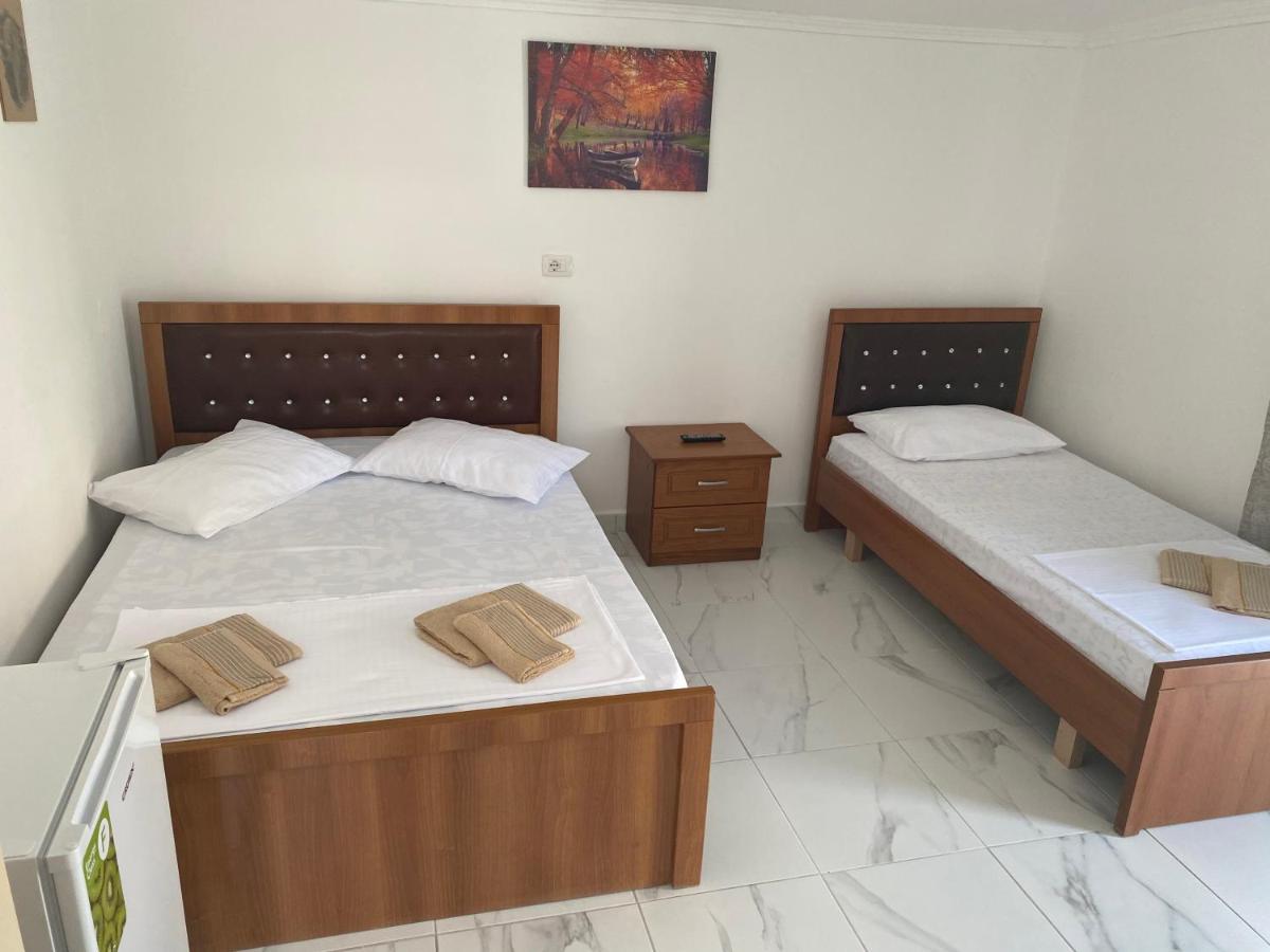 Vila Avni Likometi Ksamil Esterno foto