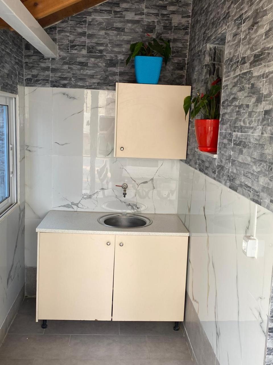 Vila Avni Likometi Ksamil Camera foto